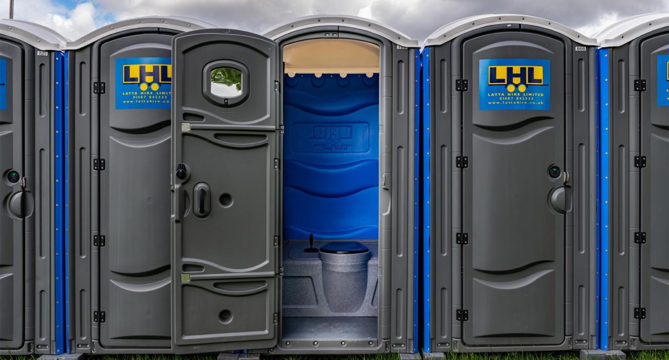 Portable Toilet Hire- Benefits of Hiring Portable Toilets at Your Event