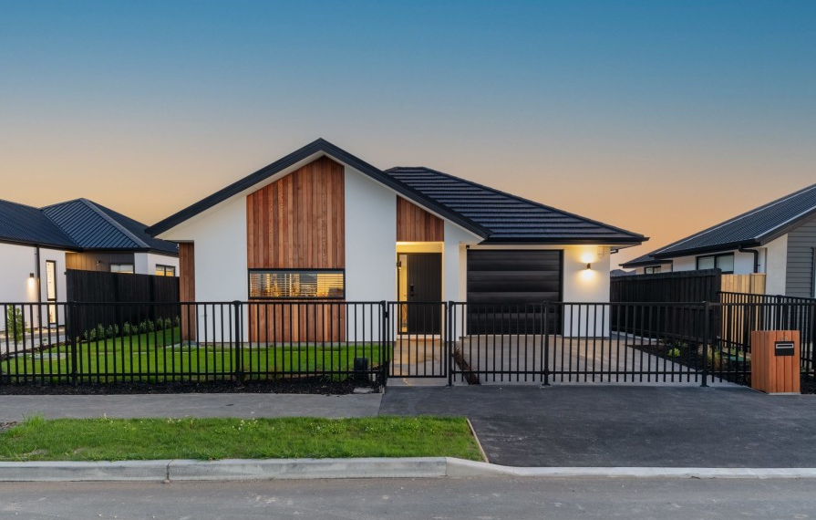 The Benefits of Working with Master Builders in Christchurch